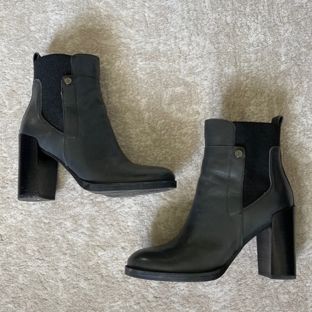 Tommy Hilfiger Britton Boot - Picture 3 of 11